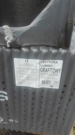 betonowa dachówka na palecie